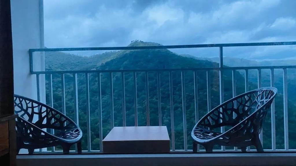 Serenity Panchalimedu Pīrmed エクステリア 写真